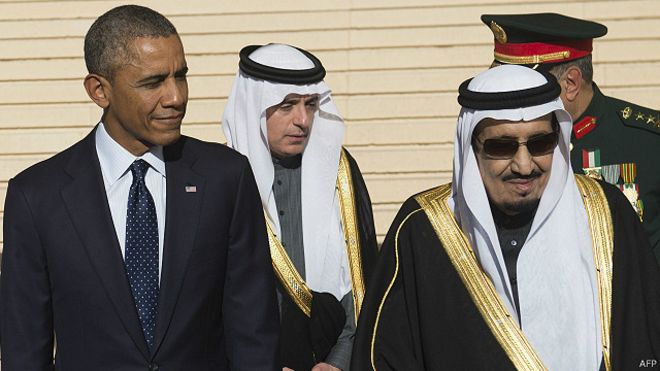 الملك "سلمان" يوقف مراسم استقبال أوباما ويتوجه لأداء الصلاة