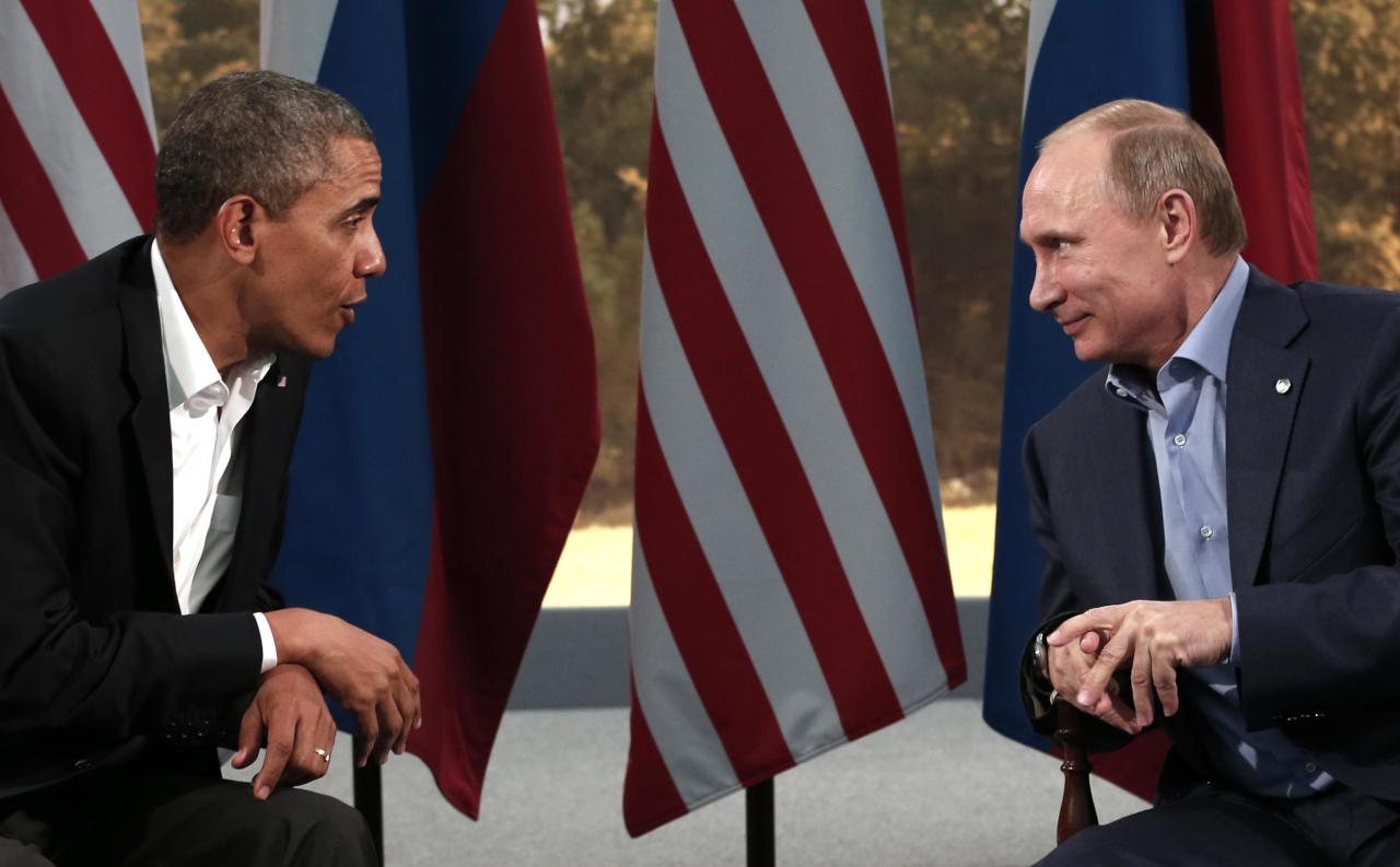 أوباما يدعو بوتين إلى وقف الضربات الجوية ضد المعارضة السورية