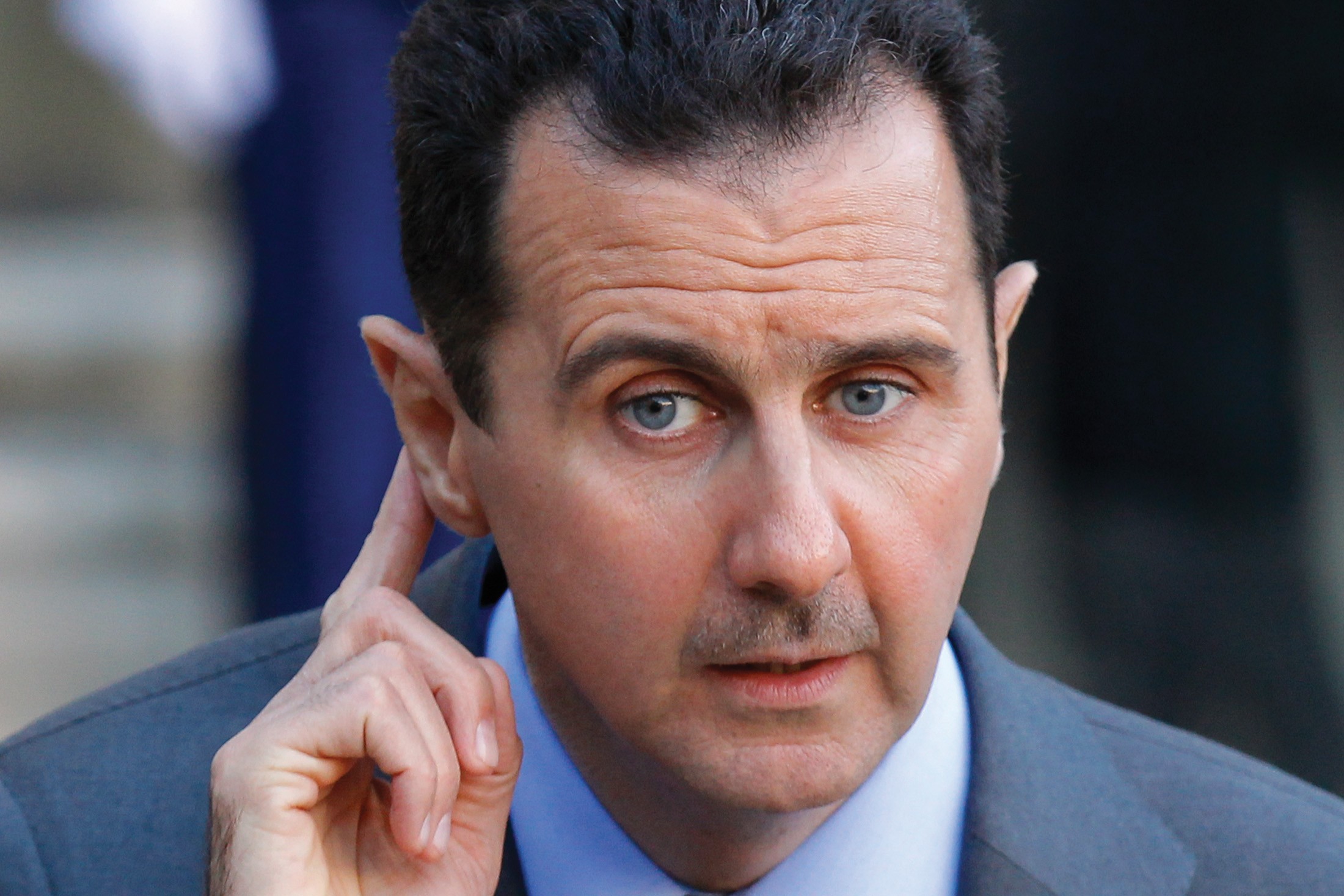 قادة علويون يتبرأون من بشار الأسد ويؤكدون : نحن لسنا شيعة