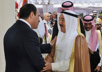 الكويت تحسم قرارها: لا مساعدات مالية جديدة لمصر
