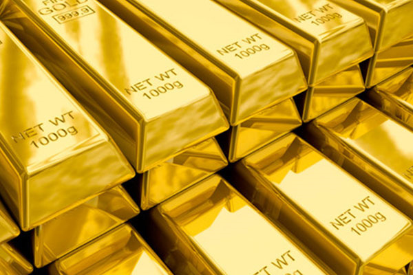 الذهب يرتفع مع تراجع الدولار لأدنى مستوياته