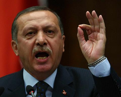تركيا ترفض تسليح الأكراد