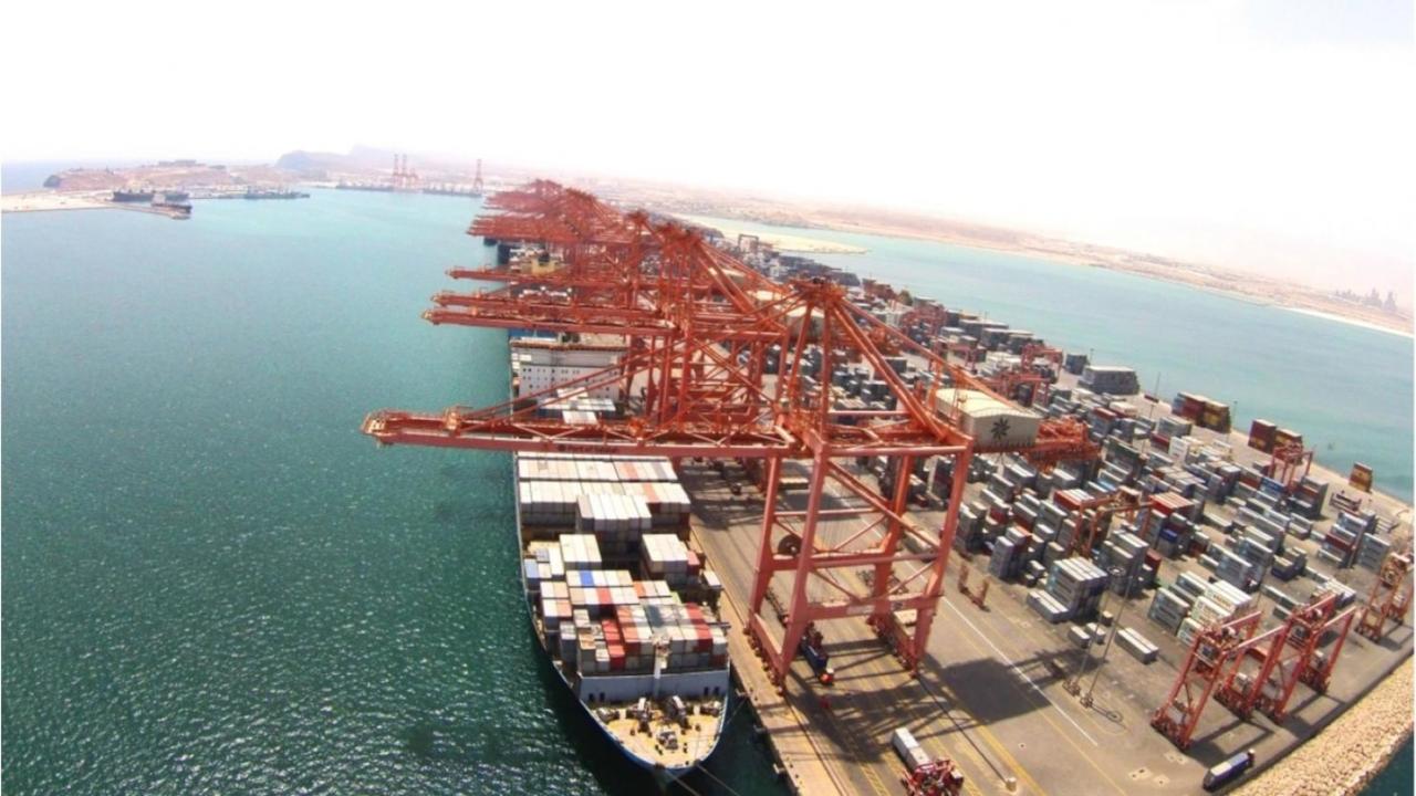 ميناء صلالة العُماني الأكثر نمواً على مستوى العالم