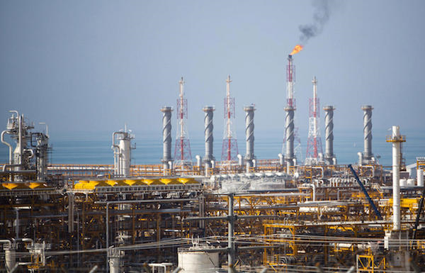 السعودية تقرر فرض ضرائب على شركات النفط والغاز