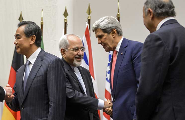 واشنطن بصدد فرض عقوبات على إيران لتسليحها الحوثيين