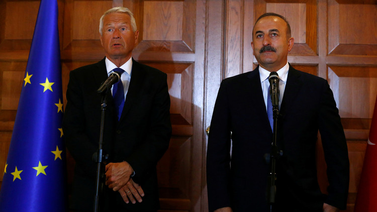 مسؤول أوروبي يقر بأحقية حملة "التطهير" في تركيا
