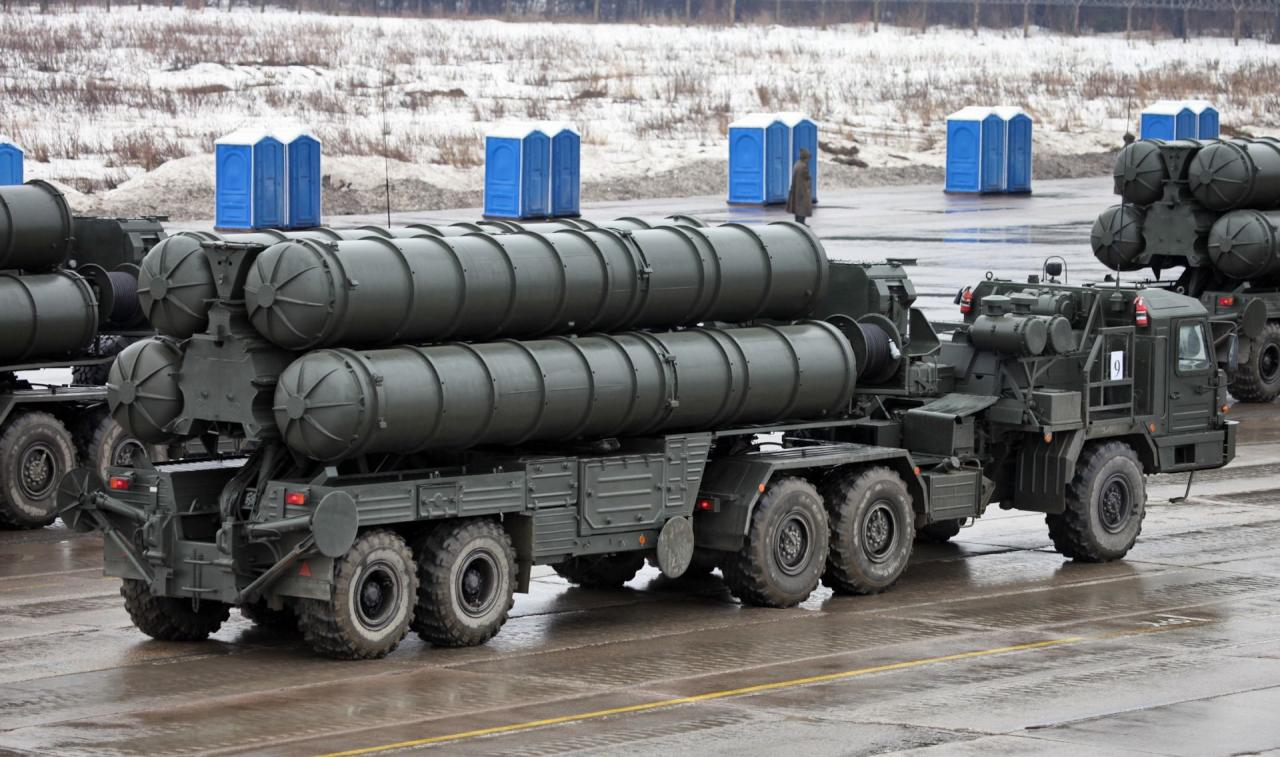 تركيا: مباحثاتنا مستمرة مع روسيا لشراء نظام "إس-400" الصاروخي