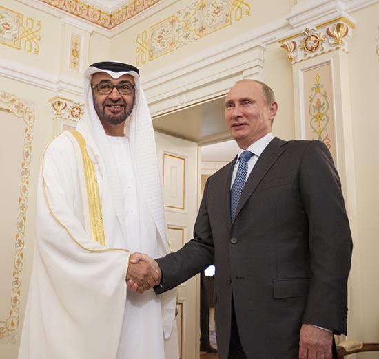 الشيخ محمد بن زايد يلتقي بوتين على هامش سباق سوتشي للفورملا 1