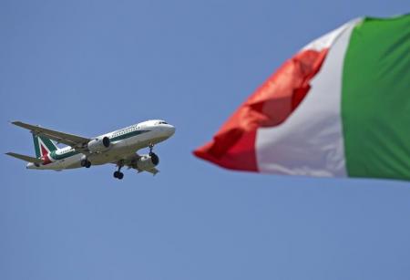 ترجيح اكتمال الموافقة على صفقة أليطاليا والاتحاد للطيران بنهاية العام
