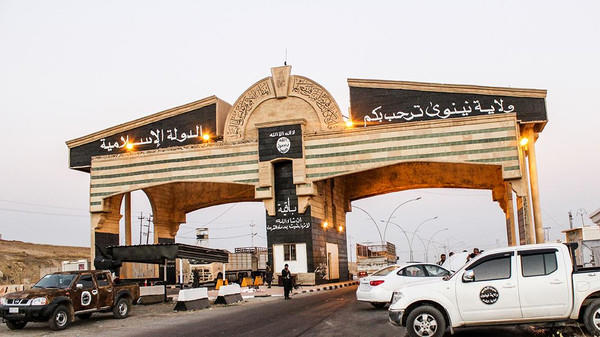 داعش يعدم العشرات في الموصل ويتأهب للهجوم على كركوك