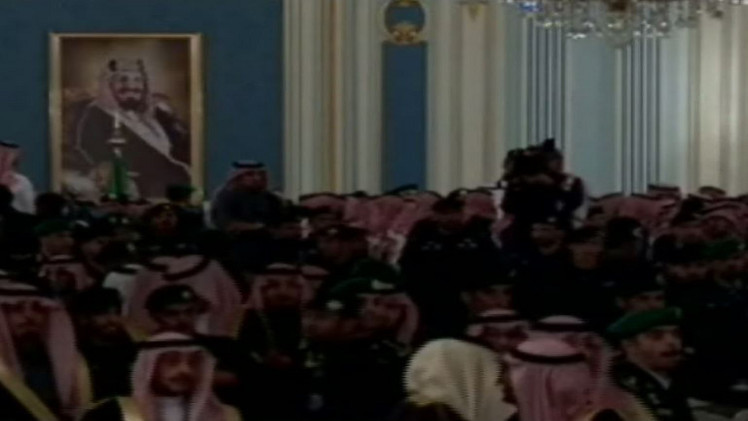 "لعنة الكهرباء" تطال القصر الملكي السعودي بوجود السيسي