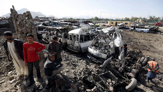 مقتل 61 على الأقل وأصابة 207 في هجوم انتحاري في كابول