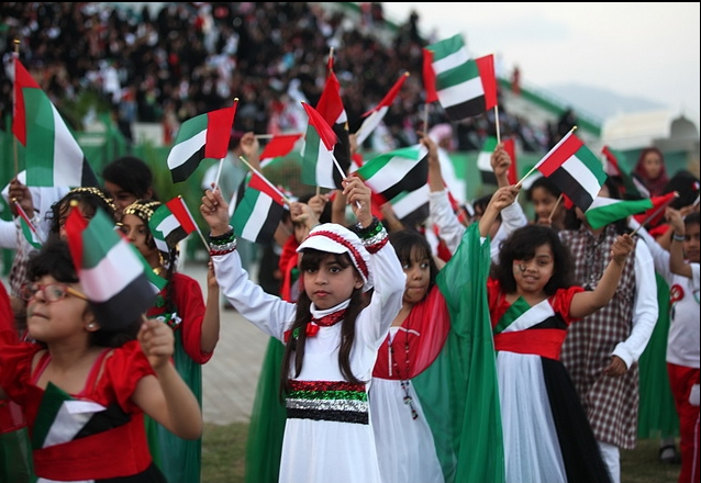 لأول مرة.. الإماراتيون يفتقدون الحرية والأمن في احتفالات اليوم الوطني