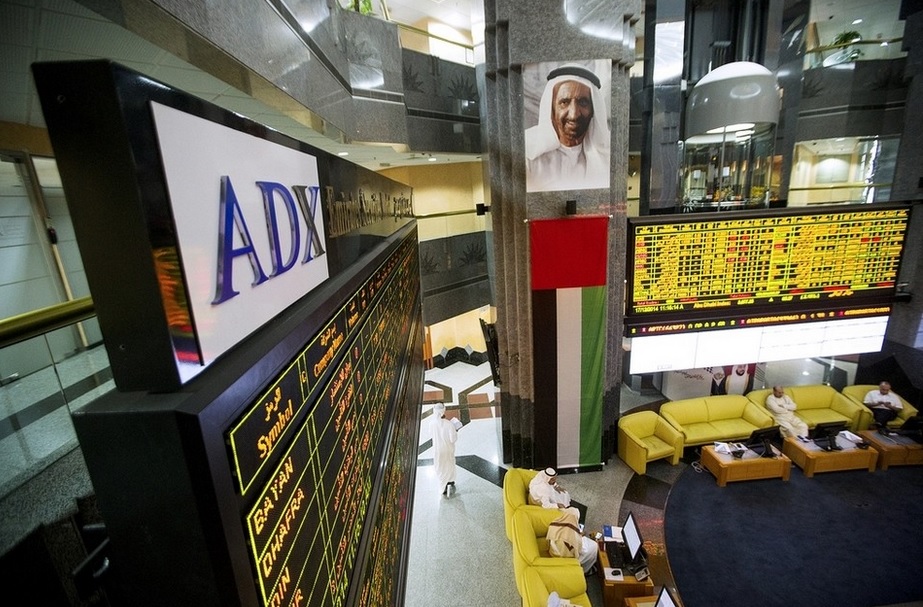 تحركات ببورصات الخليج والبنوك الكبيرة تضغط على "أبوظبي"