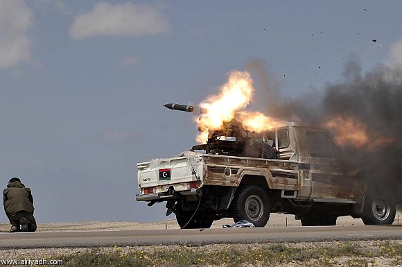 بريطانيا: لا وجود لأي نوايا لتدخل عسكري في ليبيا