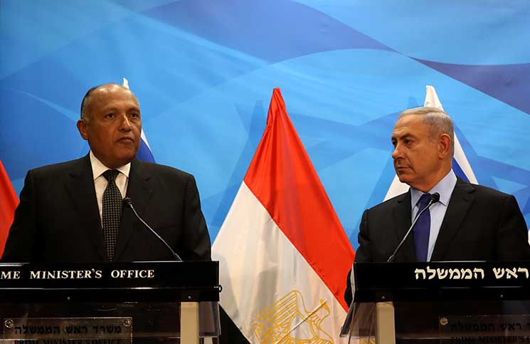 نتنياهو بعد لقائه شكري: التعاون مع مصر "ذخر ".. وإسرائيل تضرب سيناء