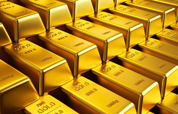 الذهب يتراجع مع تقلص خسائر الدولار