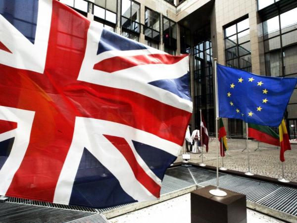 بريطانيا والاتحاد الأوروبي يتفقان على 63 مليار دولار فاتورة "Brexit"