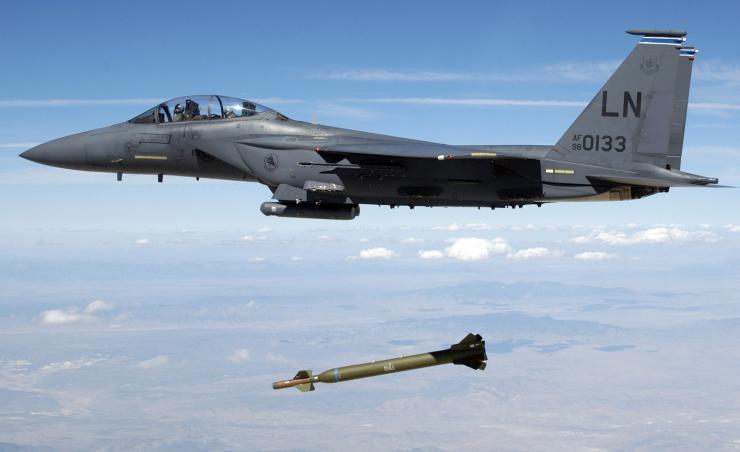 الخارجية الأمريكية توافق على بيع قنابل "جي بي يو" للإمارات