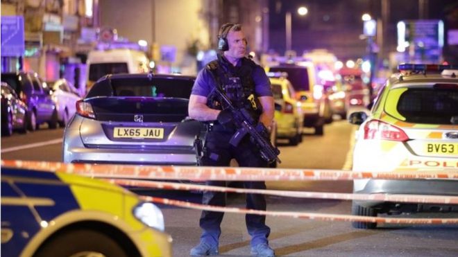 قتلى وجرحى في جريمة دهس استهدفت مسلمين قرب مسجد في لندن